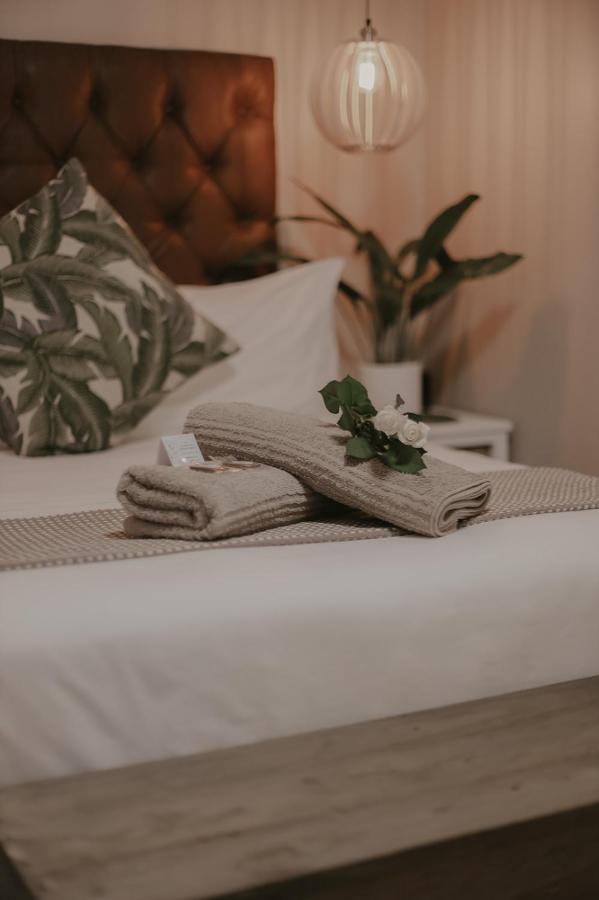 Villa Rose Guesthouse & Venue Блумфонтейн Экстерьер фото