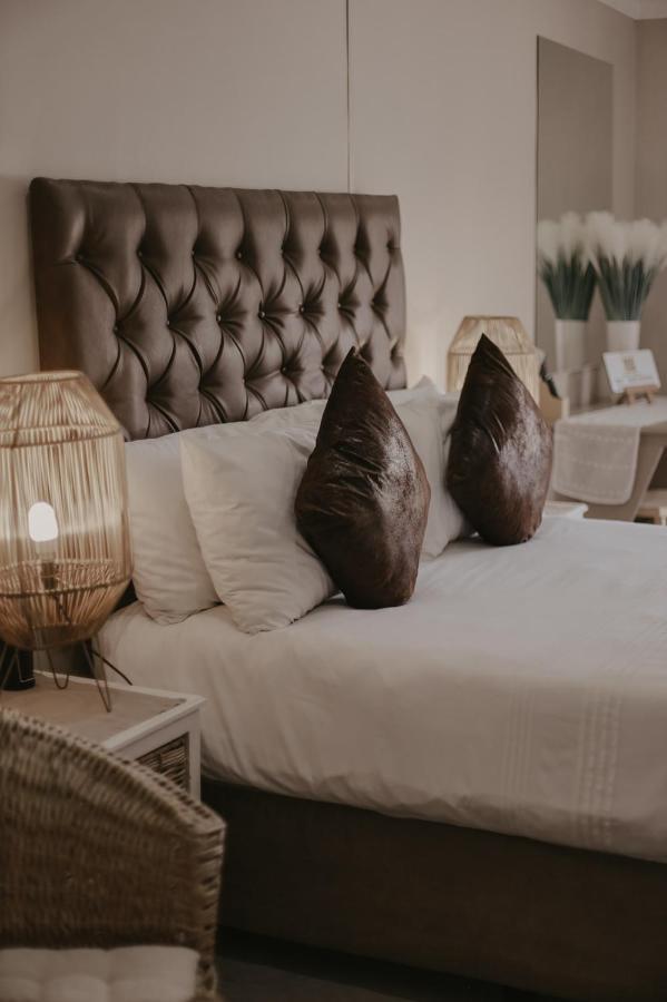 Villa Rose Guesthouse & Venue Блумфонтейн Экстерьер фото